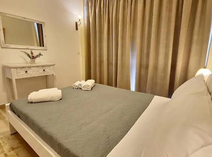 Appartement Alexandra 2 *